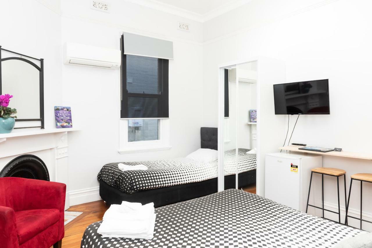Manly'S Hidden Gem Aparthotel Exterior photo